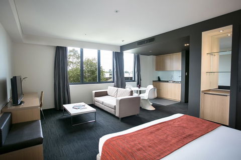 Alpha Hotel Eastern Creek - Foster Accommodation 16