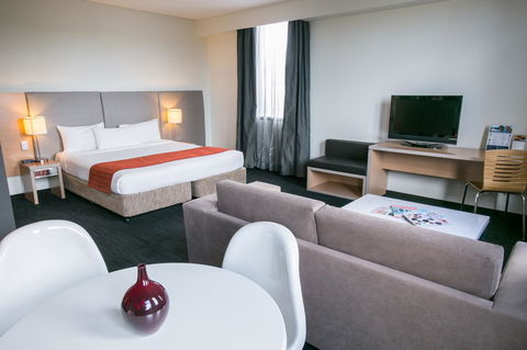 Alpha Hotel Eastern Creek - Foster Accommodation 14