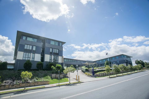 Alpha Hotel Eastern Creek - Foster Accommodation 2