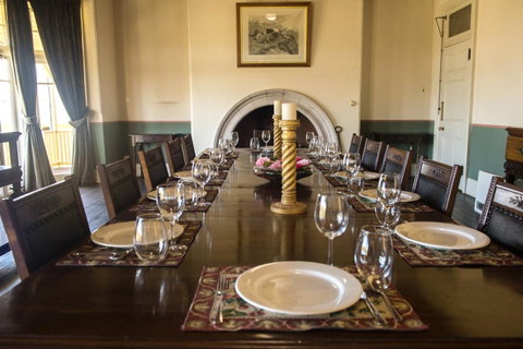 Hillview Heritage Hotel - Foster Accommodation 13