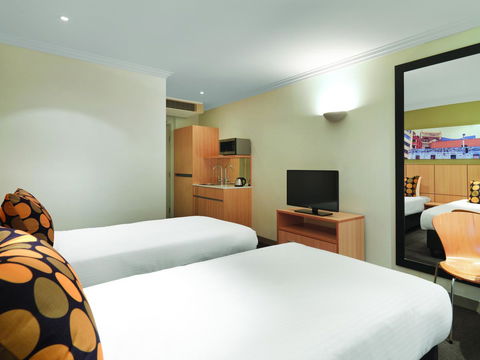 Ibis Styles Sydney Central - Foster Accommodation 14