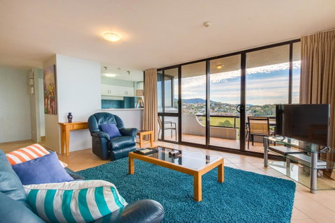 Pacific Towers Beach Resort - Foster Accommodation 40