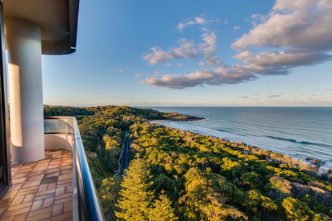 Pacific Towers Beach Resort - Foster Accommodation 25