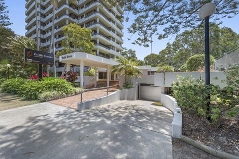 Pacific Towers Beach Resort - Foster Accommodation 0