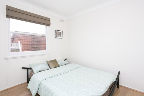 Beautiful Family Holiday House - Foster Accommodation 3