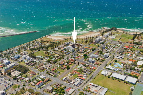 Beach House Holiday Apartments - Foster Accommodation 15