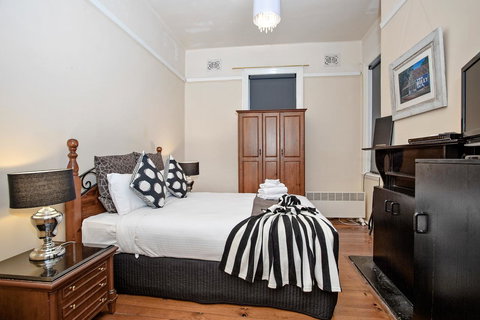 Sydney Harbour Bed And Breakfast - Foster Accommodation 3