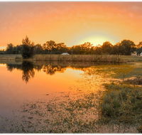 Madigan Wine Country Cottages - Foster Accommodation