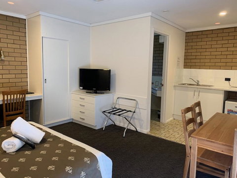 Albury City Motel - Foster Accommodation 6