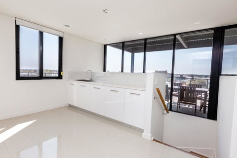 The Penthouse - Foster Accommodation 30