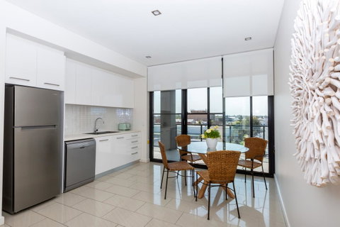 The Penthouse - Foster Accommodation 3
