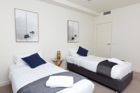The Penthouse - Foster Accommodation 19