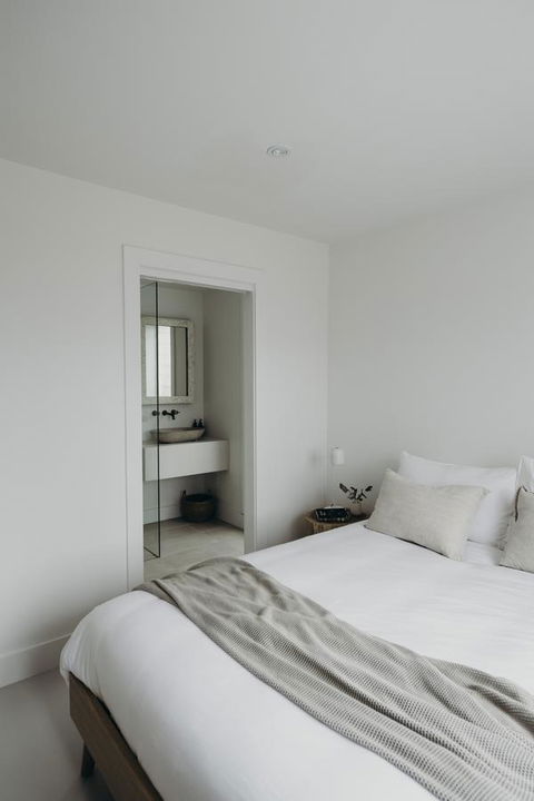 Salt At Shoal Bay - Foster Accommodation 25
