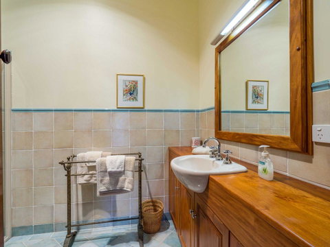 Roscrea Homestead Premier Homestead Accommodation - Foster Accommodation 2