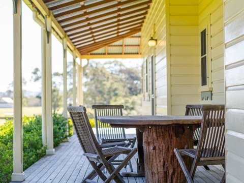 Roscrea Homestead Premier Homestead Accommodation - Foster Accommodation 11