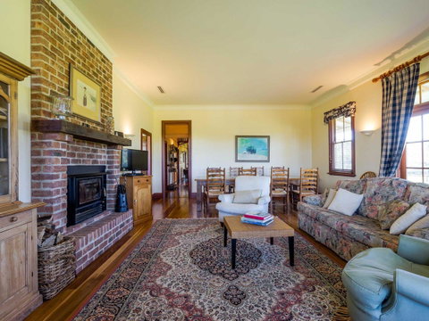 Roscrea Homestead Premier Homestead Accommodation - Foster Accommodation 21