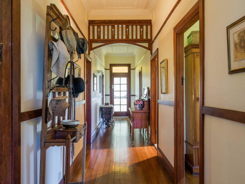 Roscrea Homestead Premier Homestead Accommodation - Foster Accommodation 19