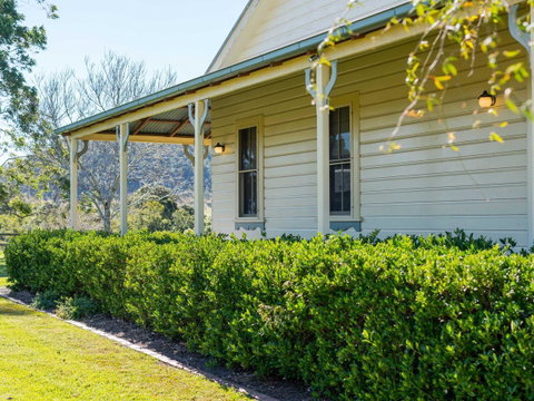 Roscrea Homestead Premier Homestead Accommodation - Foster Accommodation 27