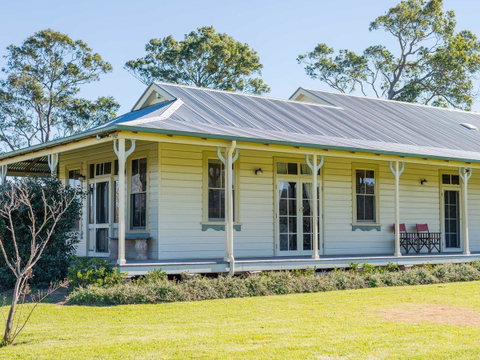 Roscrea Homestead Premier Homestead Accommodation - Foster Accommodation 24
