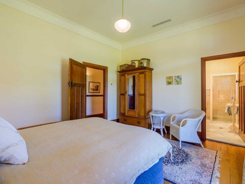 Roscrea Homestead Premier Homestead Accommodation - Foster Accommodation 5