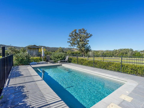 Roscrea Homestead Premier Homestead Accommodation - Foster Accommodation 6