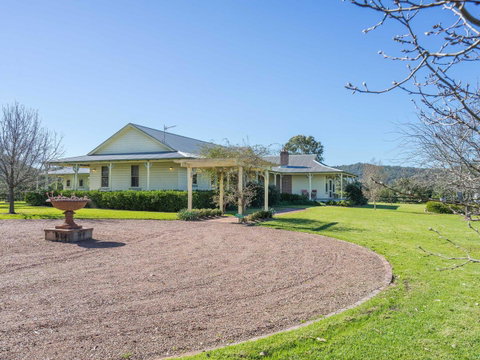 Roscrea Homestead Premier Homestead Accommodation - Foster Accommodation 26