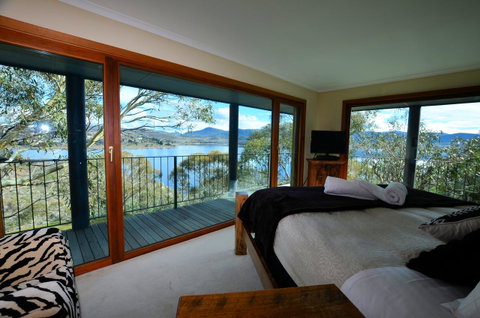 The Point - Exceptional - Foster Accommodation 0