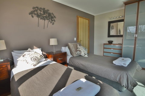 The Point - Exceptional - Foster Accommodation 26