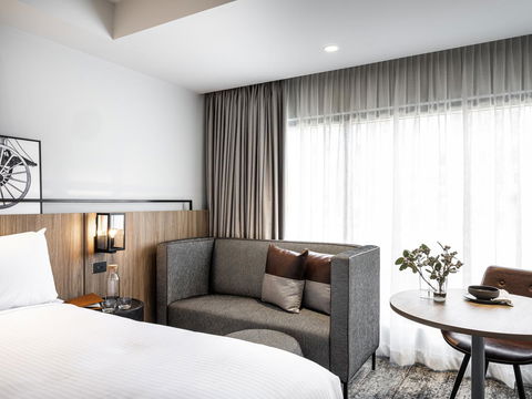 Mercure Sydney Rouse Hill - Foster Accommodation 13