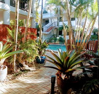 Outrigger Bay - Foster Accommodation