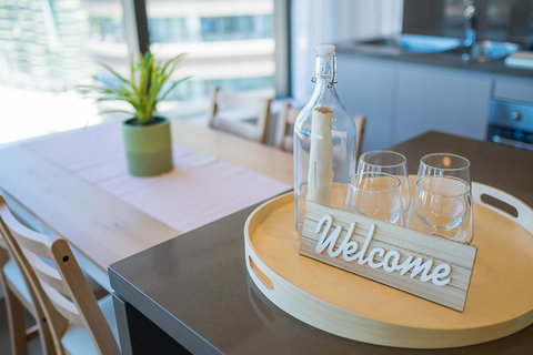 Australian Tower Stay - Foster Accommodation 21