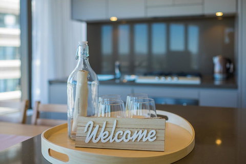 Australian Tower Stay - Foster Accommodation 17