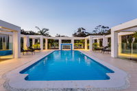 Book One Mile Accommodation Vacations Foster Accommodation Foster Accommodation