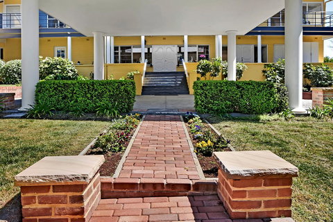 Bundanoon Lodge - Foster Accommodation 18