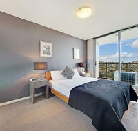 Wyndel Apartments North Sydney - Harbour Watch - Foster Accommodation