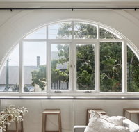 Flourish ON Bull - Foster Accommodation