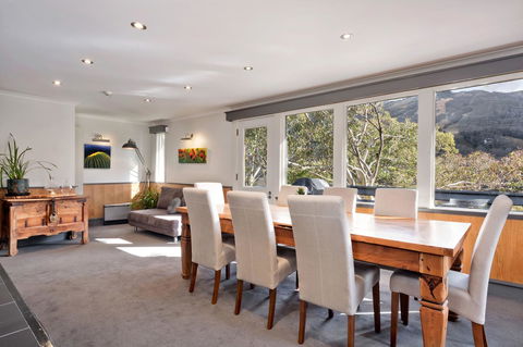 Pure Chalet Thredbo - Foster Accommodation 18
