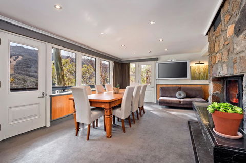 Pure Chalet Thredbo - Foster Accommodation 16