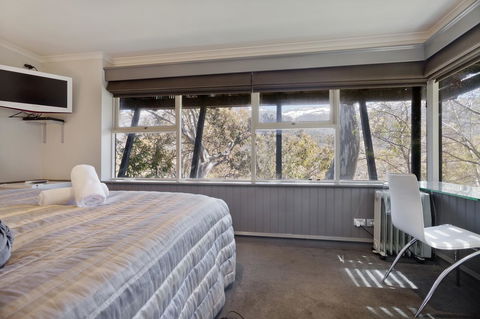Pure Chalet Thredbo - Foster Accommodation 28