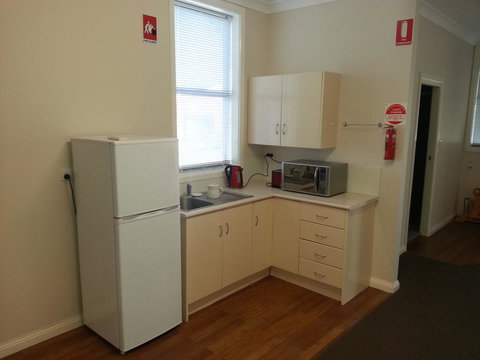 The Old Saddlery - Foster Accommodation 9