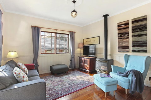 Allegra Cottage Of Leura - Foster Accommodation 3