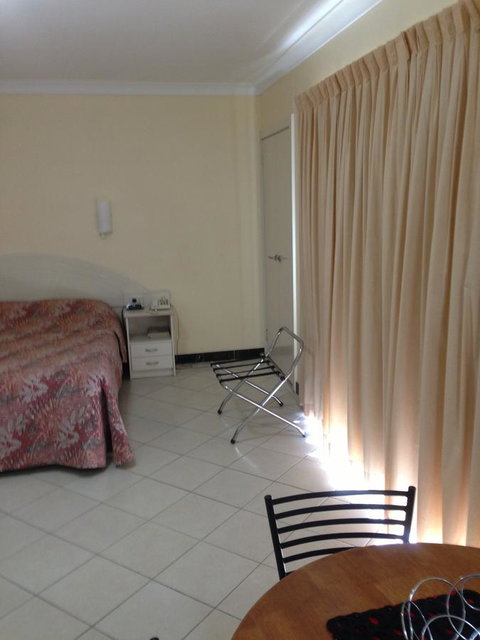 Bel Mondo Apartments - Foster Accommodation 10
