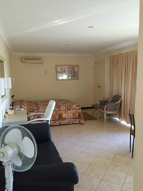 Bel Mondo Apartments - Foster Accommodation 12