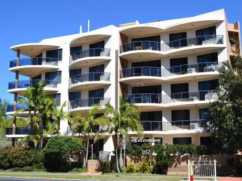 Millennium 102 With Pool In Complex - Foster Accommodation 6