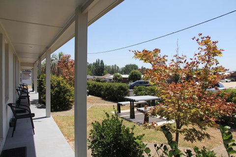Tumut Apartments - Foster Accommodation 13