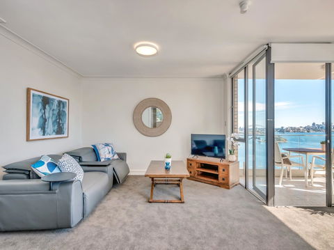 Panoramic Harbour Views And Unbeatable Comfort - Foster Accommodation 2