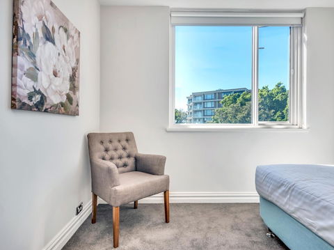 Panoramic Harbour Views And Unbeatable Comfort - Foster Accommodation 13