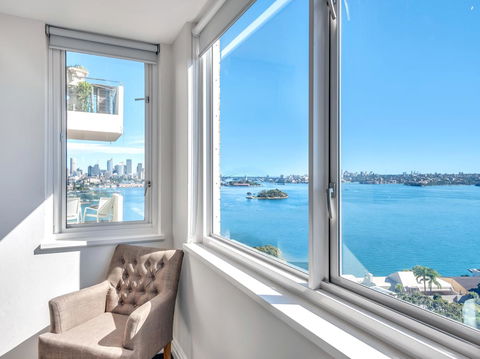 Panoramic Harbour Views And Unbeatable Comfort - Foster Accommodation 12