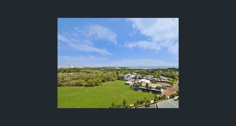 Nomikis\'On The Avenue - Foster Accommodation 0