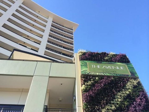 Nomikis\'On The Avenue - Foster Accommodation 9